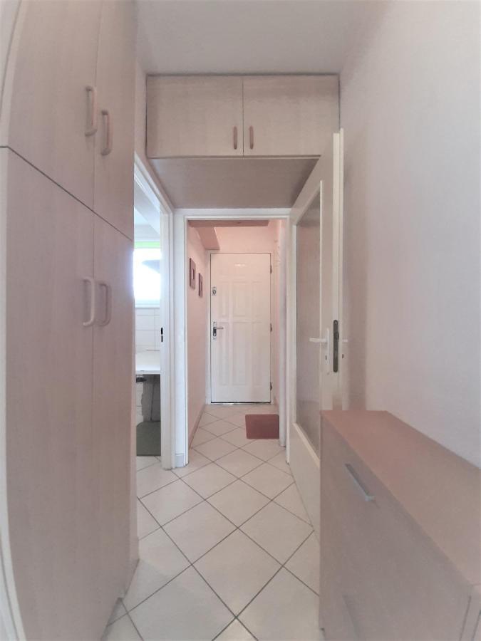 Your Best Apartment Kolobrzeska Danzica Esterno foto