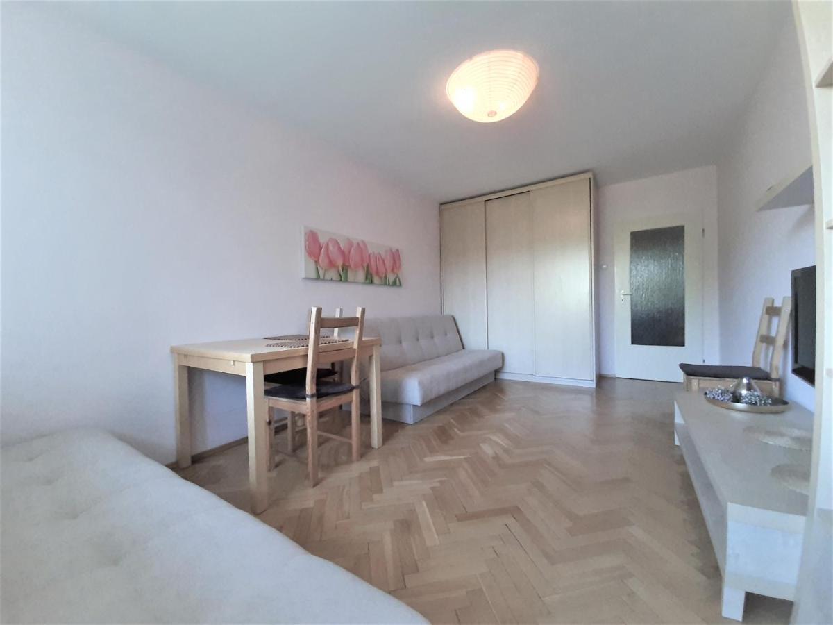 Your Best Apartment Kolobrzeska Danzica Esterno foto